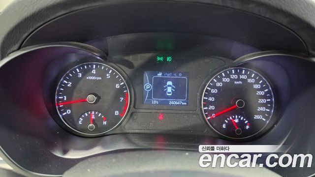 Kia K5 2016 — photo 8