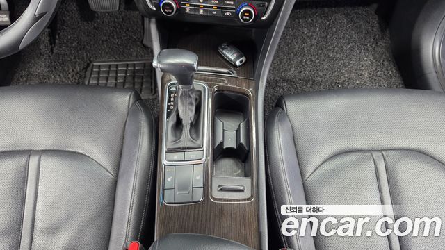 Kia K5 2016 — photo 9