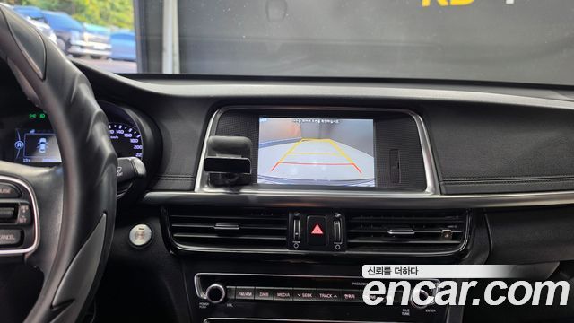 Kia K5 2016 — photo 15