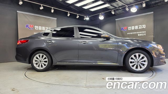 Kia K5 2016 — photo 19