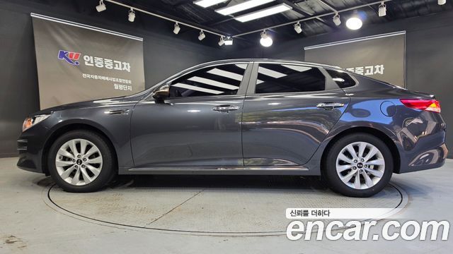 Kia K5 2016 — photo 20