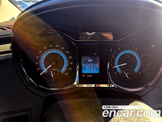 Chevrolet Korea Alpheon 2011 — photo 11
