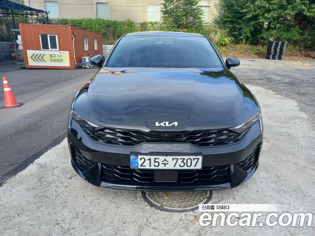 Kia K5 2025 — photo 1