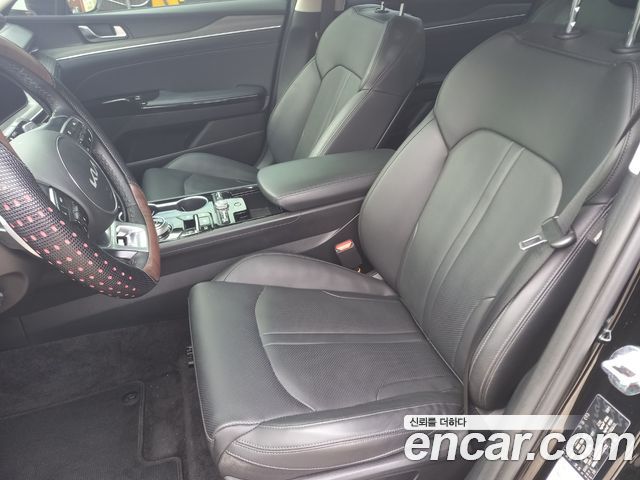 Kia K5 2025 — photo 12