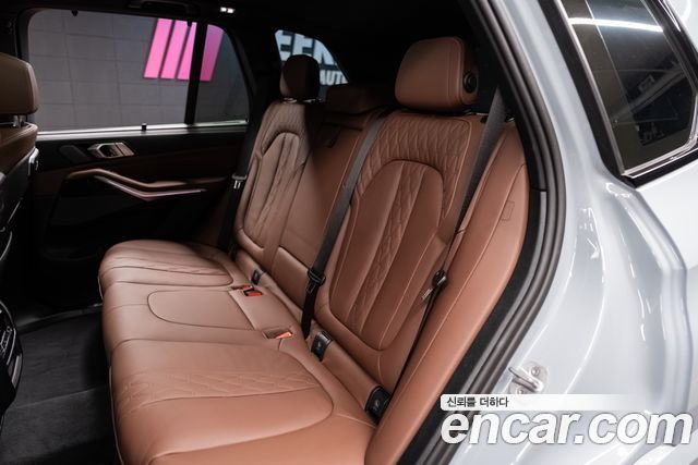 BMW X5 2026 — photo 7