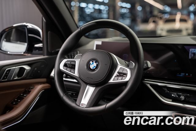 BMW X5 2026 — photo 8