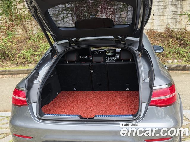 Mercedes-Benz GLC-Class 2018 — photo 6