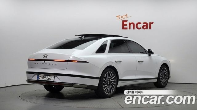Hyundai Grandeur 2023 — photo 2