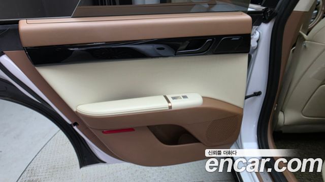 Hyundai Grandeur 2023 — photo 15