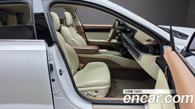 Hyundai Grandeur 2023 — photo 16