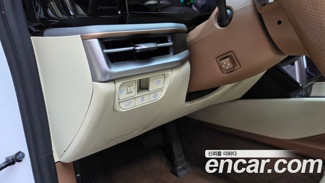 Hyundai Grandeur 2023 — photo 29