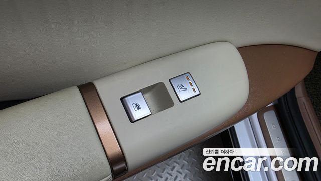Hyundai Grandeur 2023 — photo 32