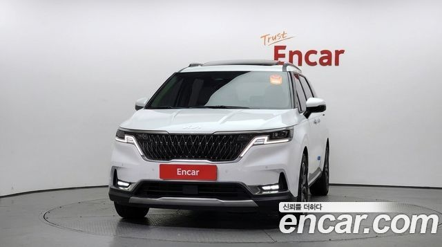 Kia Canival 2022 — photo 3