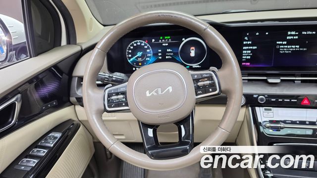 Kia Canival 2022 — photo 19