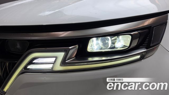 Kia Canival 2022 — photo 8