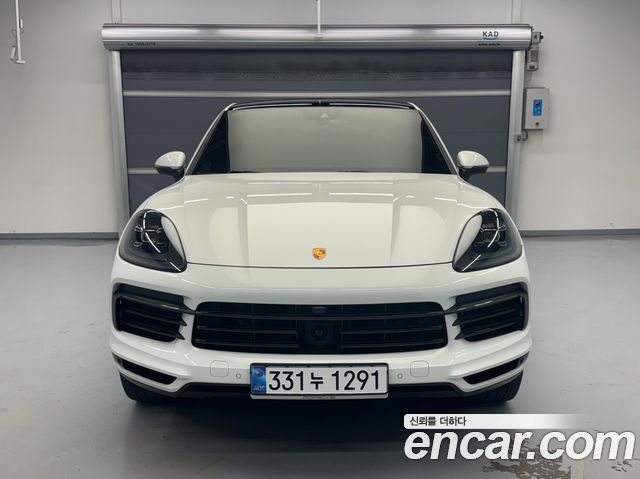 Porsche Cayenne 2023 — photo 2