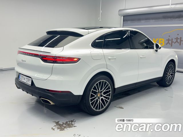 Porsche Cayenne 2023 — photo 6