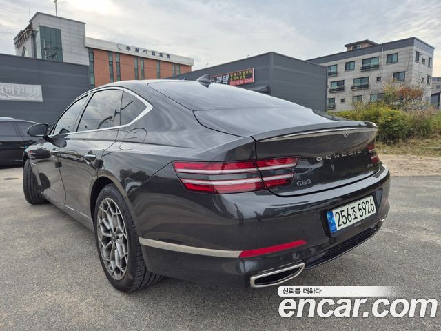 Genesis G80 2022 — photo 6