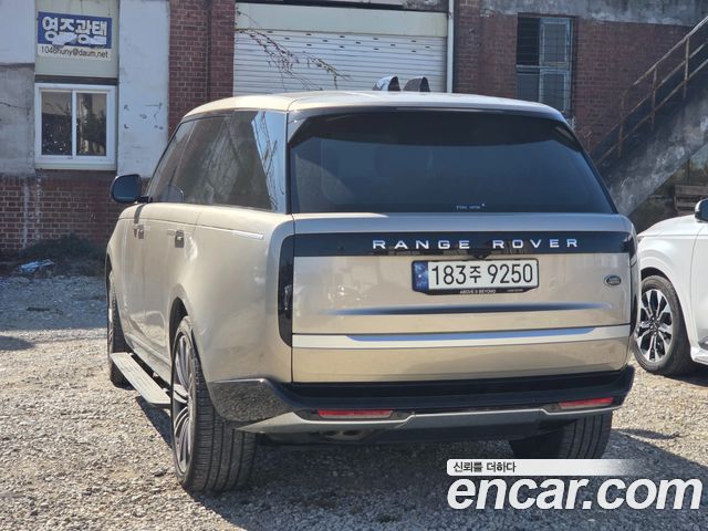 Land Rover Range Rover 2023 — photo 4