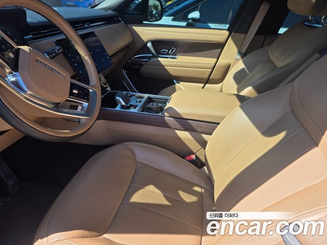 Land Rover Range Rover 2023 — photo 12