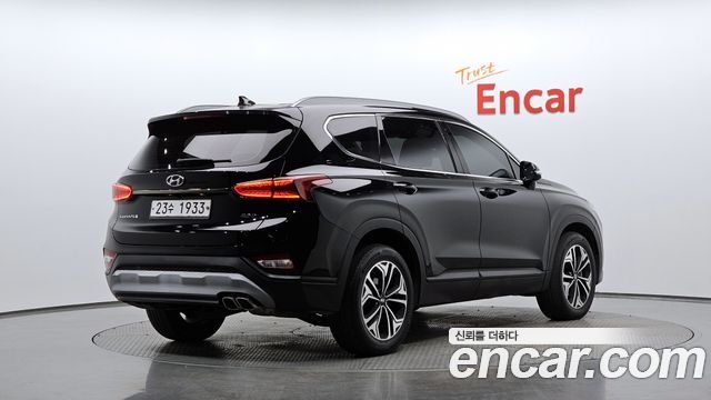 Hyundai Santafe 2019 — photo 2
