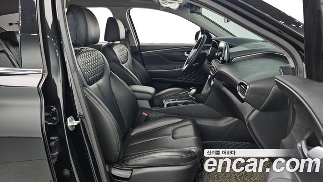Hyundai Santafe 2019 — photo 17