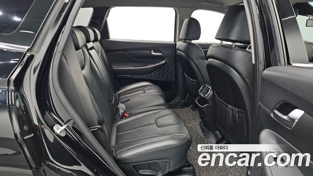 Hyundai Santafe 2019 — photo 18