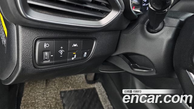 Hyundai Santafe 2019 — photo 24