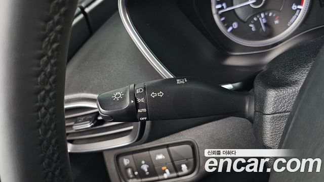 Hyundai Santafe 2019 — photo 25