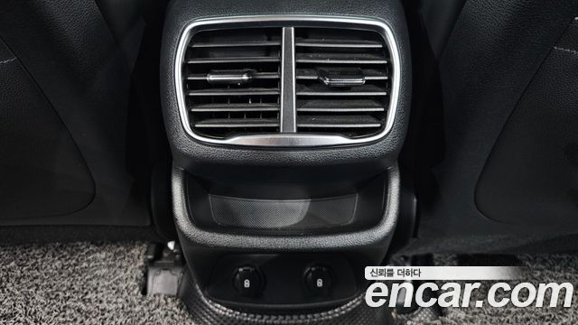 Hyundai Santafe 2019 — photo 29