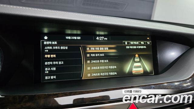 Genesis G90 2019 — photo 22