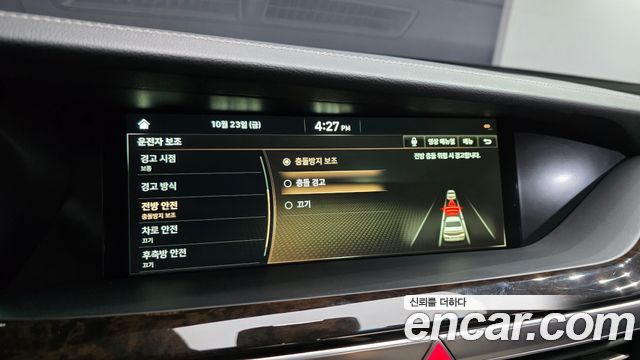 Genesis G90 2019 — photo 23