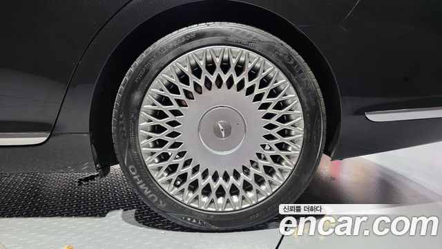 Genesis G90 2019 — photo 7