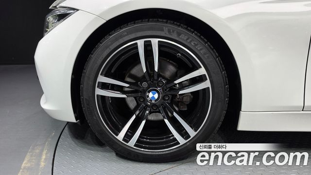 BMW 3-Series 2016 — photo 5