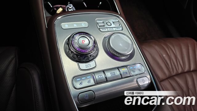 Genesis G90 2023 — photo 12