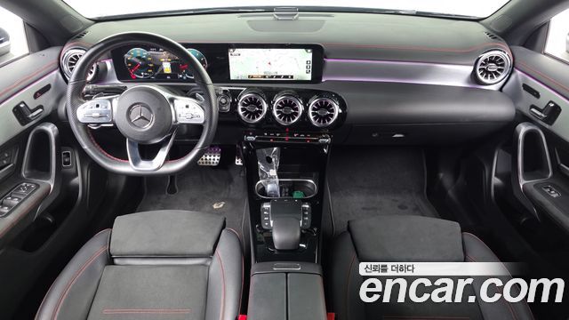 Mercedes-Benz CLA-Class 2022 — photo 10