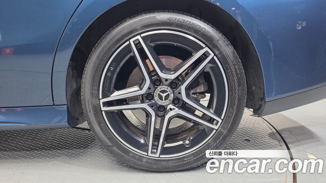 Mercedes-Benz CLA-Class 2022 — photo 7