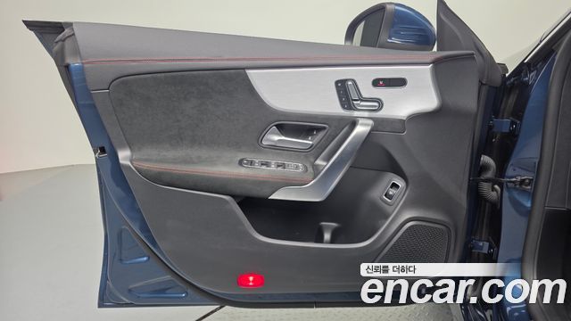 Mercedes-Benz CLA-Class 2022 — photo 14