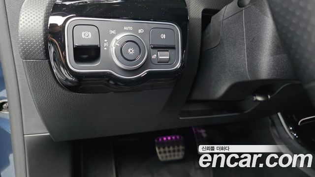 Mercedes-Benz CLA-Class 2022 — photo 27