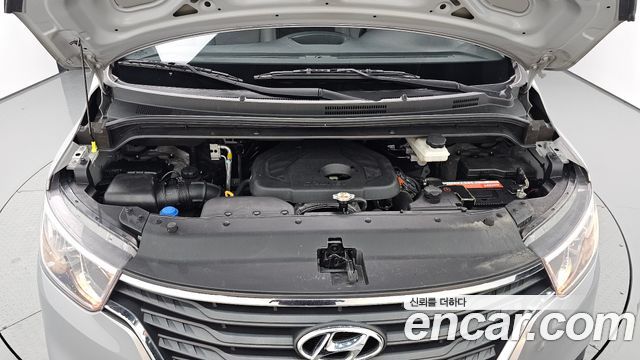Hyundai Starex 2019 — photo 6