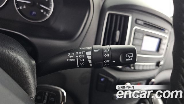 Hyundai Starex 2019 — photo 25