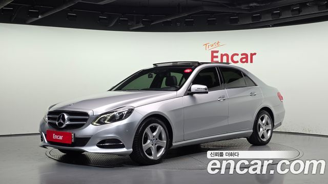 Mercedes-Benz E-Class 2014 — photo 1