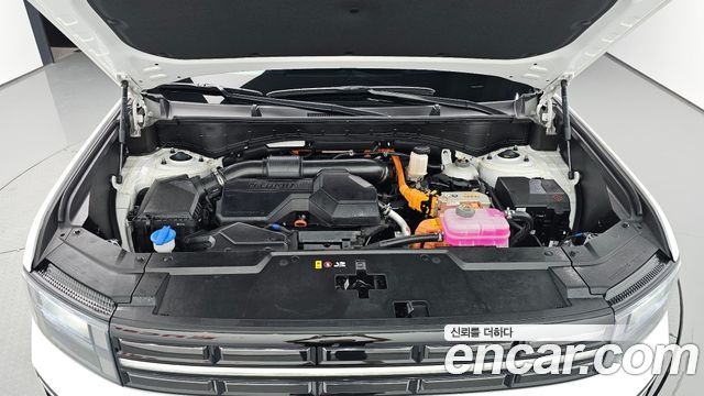 Hyundai Santafe 2025 — photo 6