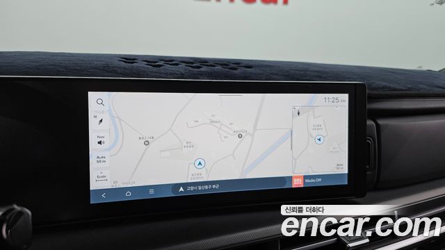 Hyundai Santafe 2025 — photo 20