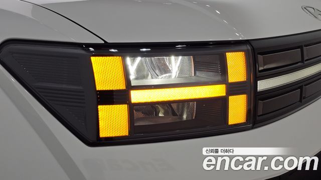 Hyundai Santafe 2025 — photo 8