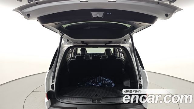 Hyundai Santafe 2025 — photo 33