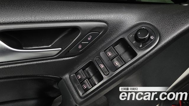 Volkswagen Golf 2013 — photo 16