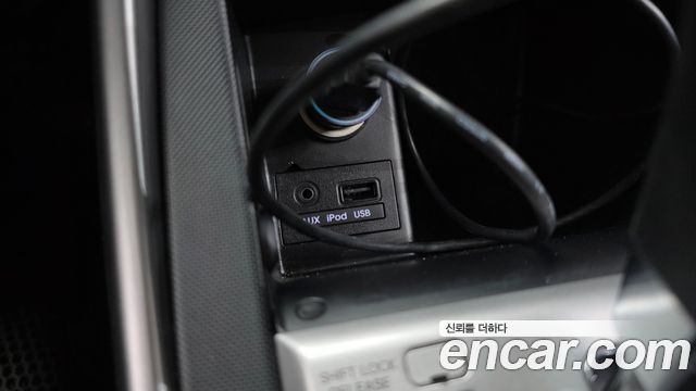 Hyundai AVANTE 2011 — photo 18