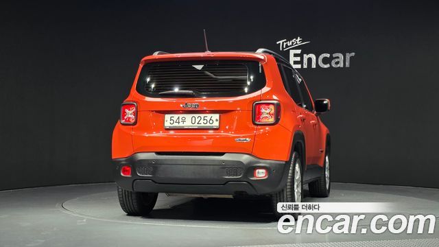 Jeep Renegade 2016 — photo 4