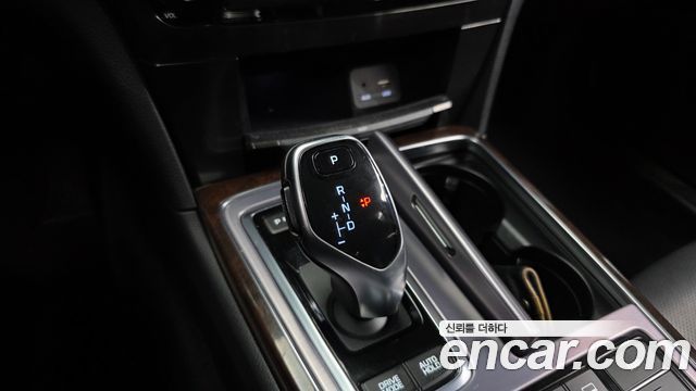 Hyundai Equus 2015 — photo 12